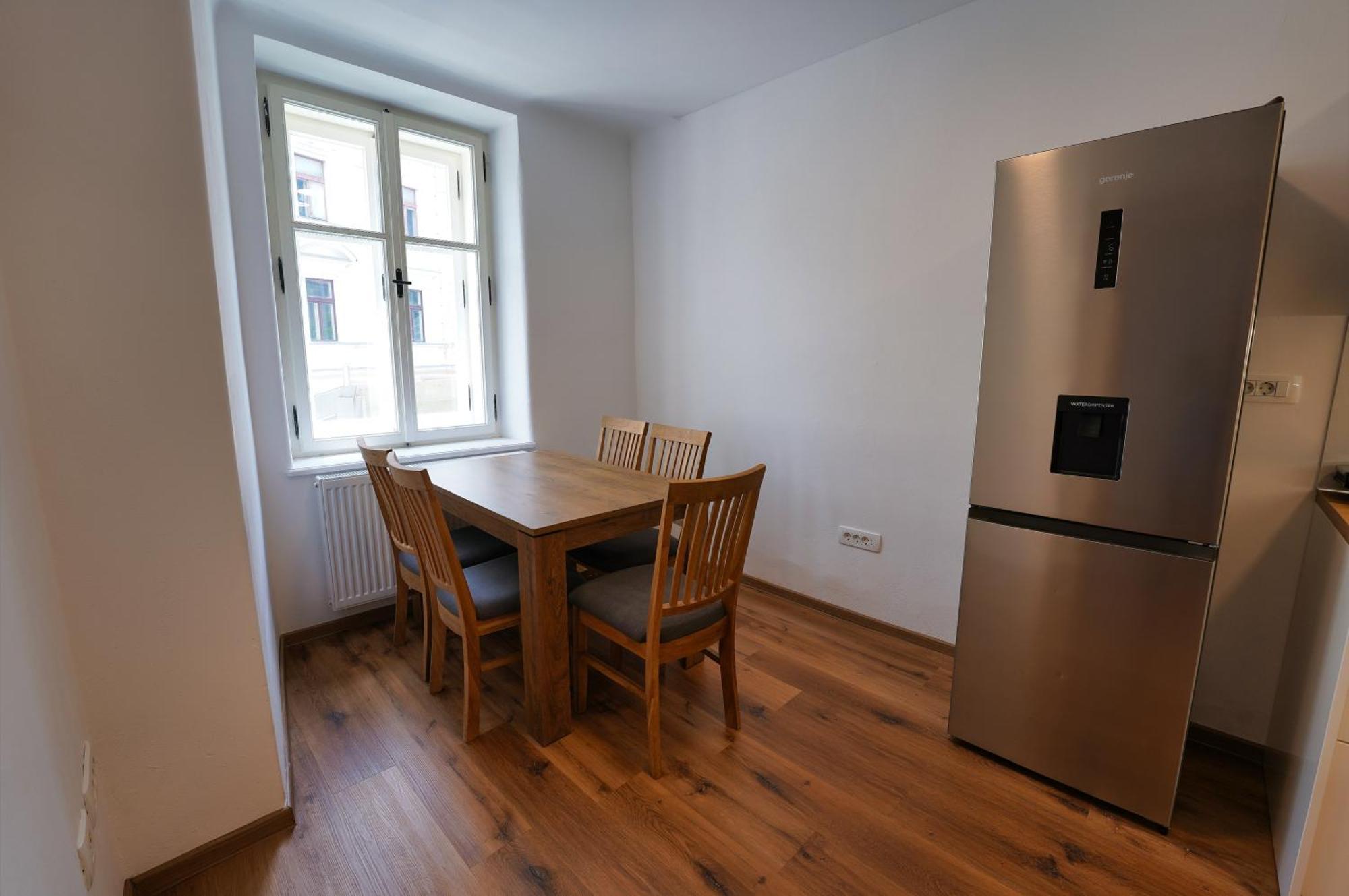 Apartments Metro 7 Ljubljana Eksteriør bilde